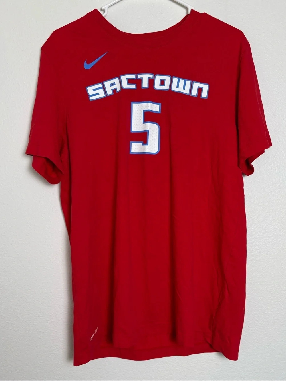 Nike Red “SACTOWN” Short Sleeve Crewneck Tee Size Large